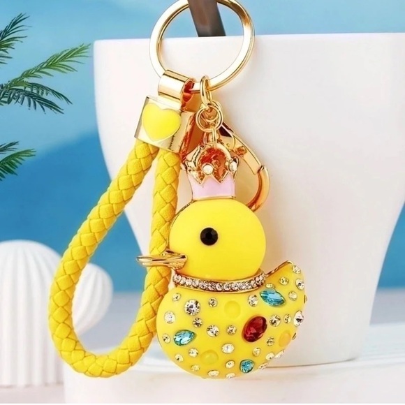 Adorable Cartoon “Good Luck” Lucky Duck Jeweled Bag Charm / Key Chain |  NEW - Picture 1 of 3